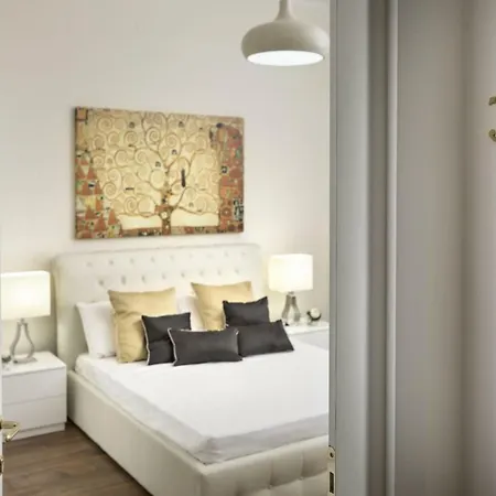 Guest house Luxury & 2*